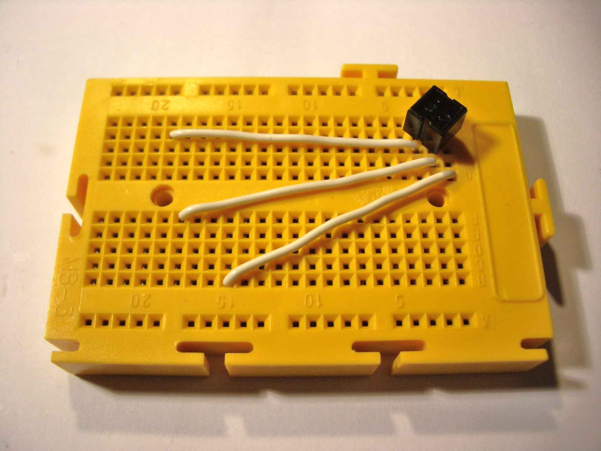 Dise�o de un siguelineas y final de carrera IR para LEGO Mindstorm NXT